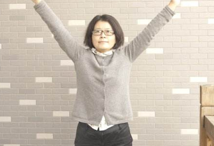 7個(gè)做操動(dòng)作預(yù)防肩周炎！玄鹿中頻治療儀